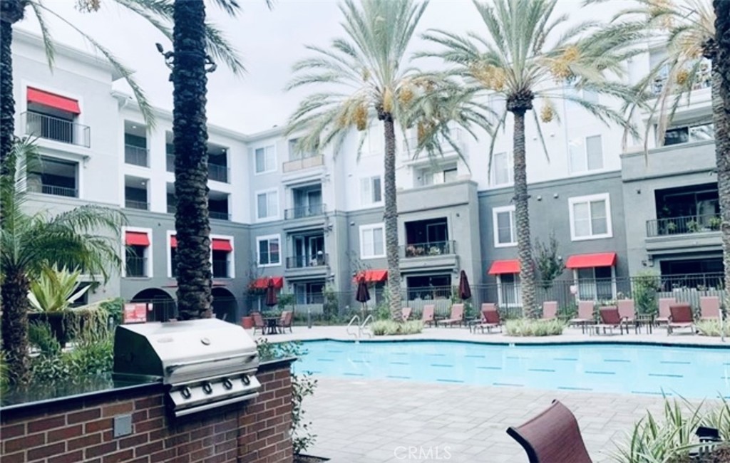1801 E Katella Avenue Unit: 4069