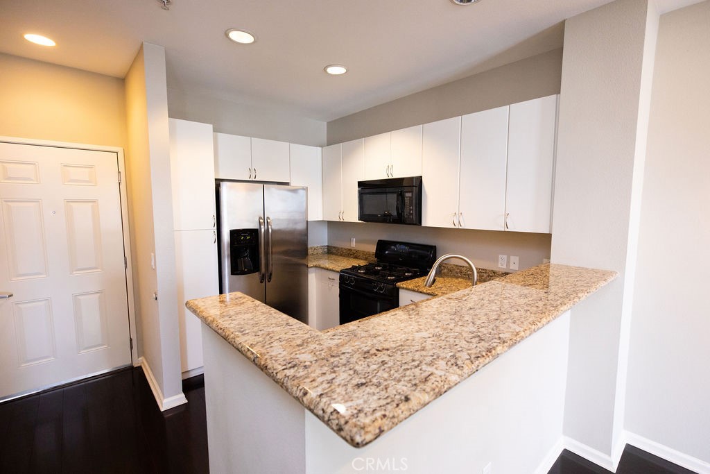 1801 E Katella Avenue Unit: 4069