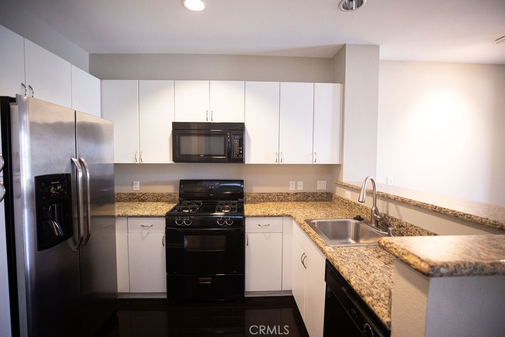 1801 E Katella Avenue Unit: 4069