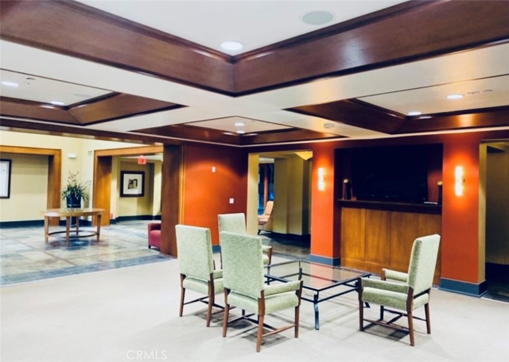 1801 E Katella Avenue Unit: 4069