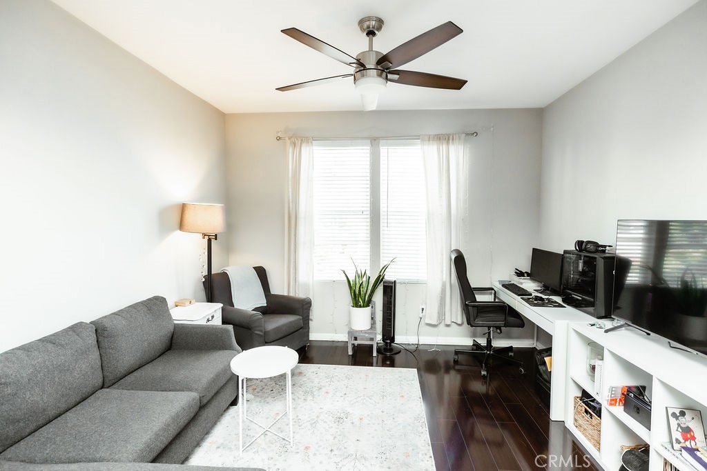 1801 E Katella Avenue Unit: 4069