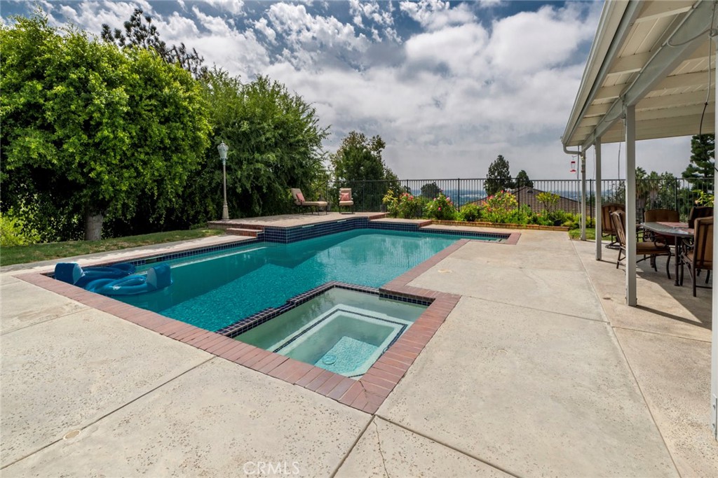 1269 Miramar Drive