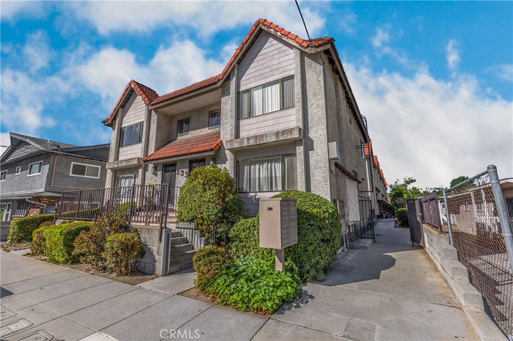 333 S Arroyo Drive Unit: C