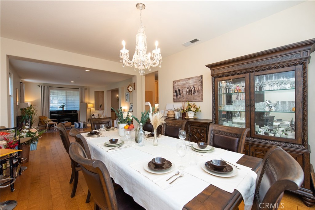 45253 Chateau Court