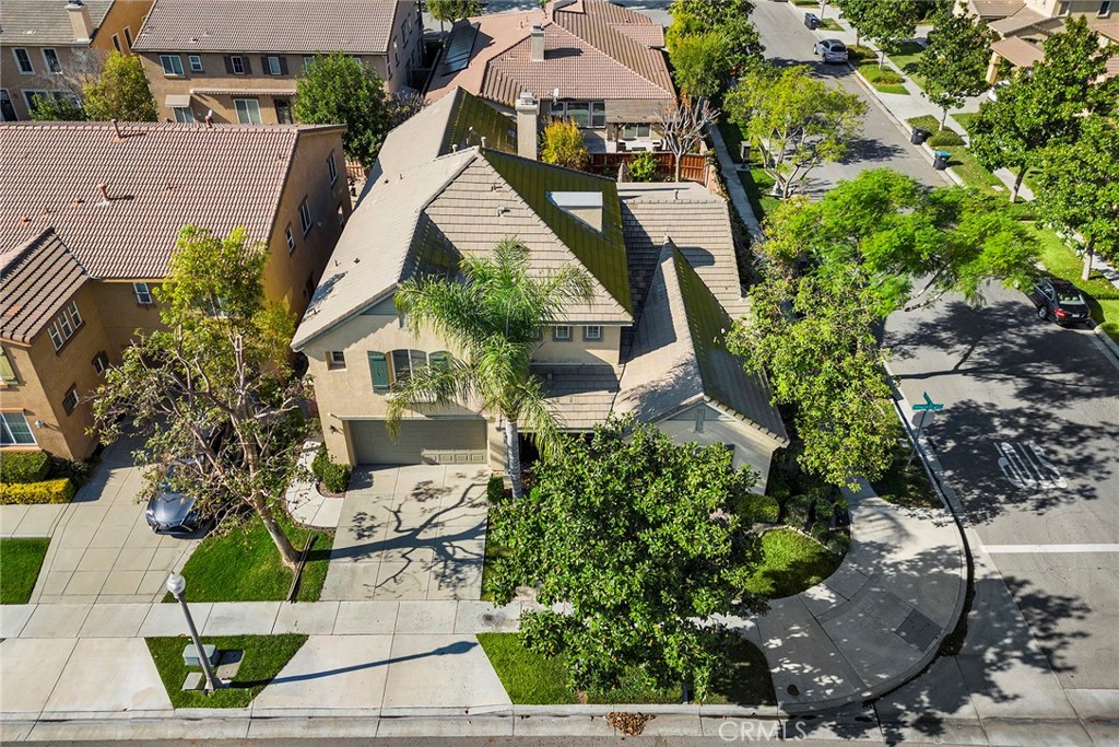 15958 Huntington Garden Avenue