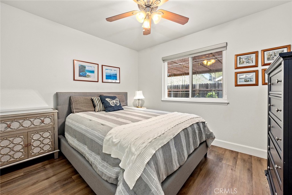 1925 N Canyon Circle