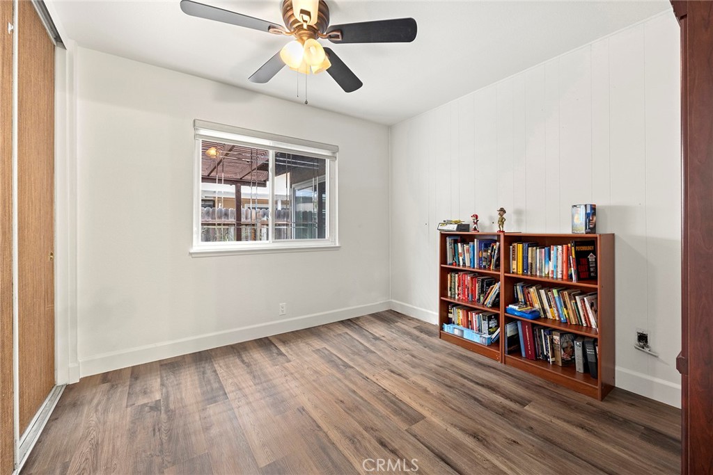 1925 N Canyon Circle