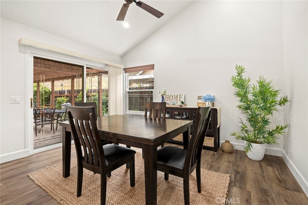 1925 N Canyon Circle