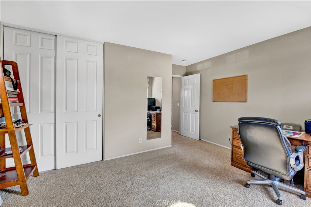 24352 Sawtooth Court