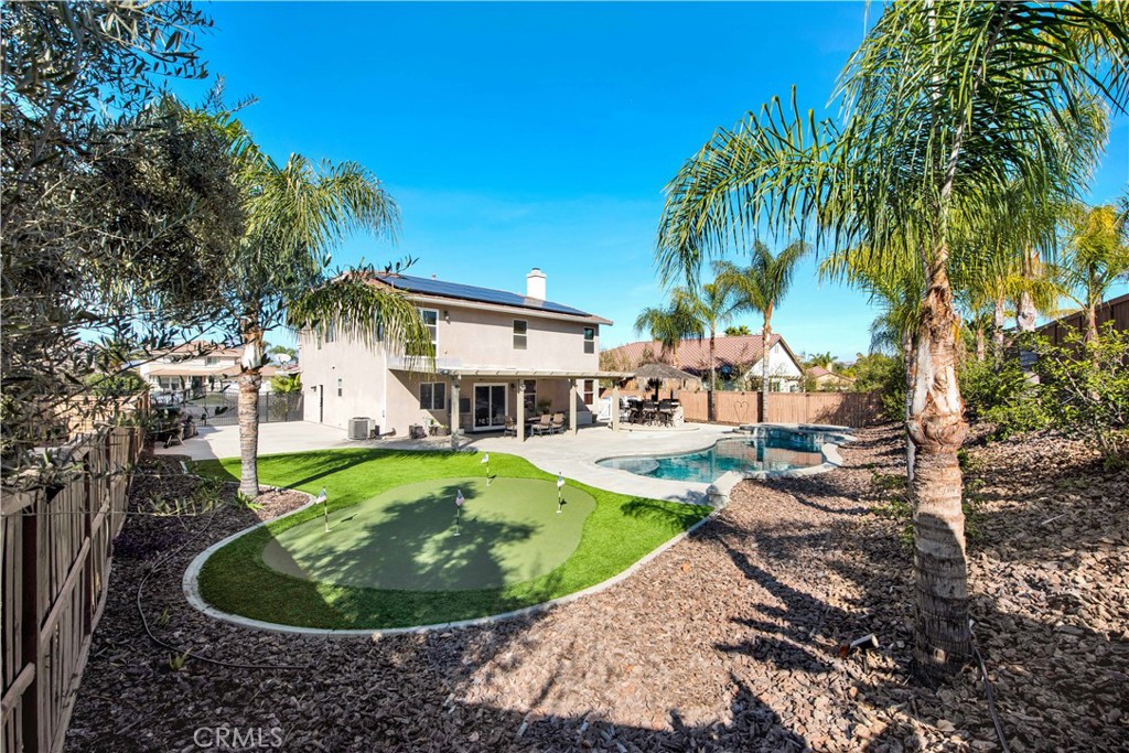 24352 Sawtooth Court