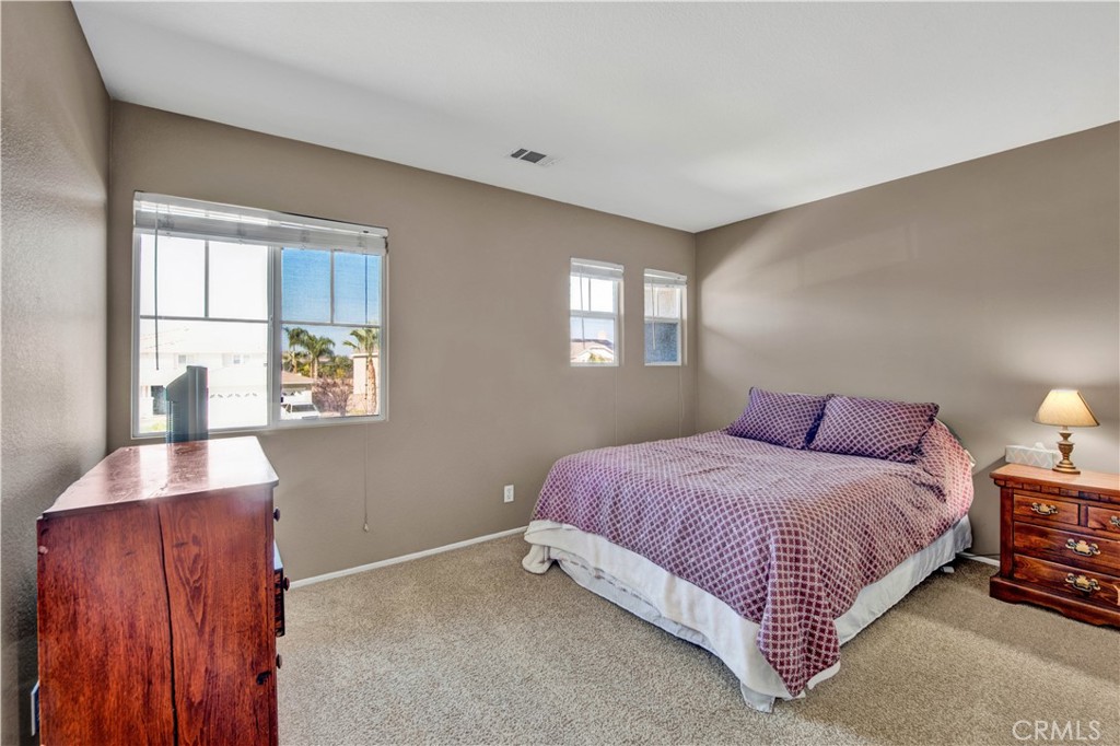 24352 Sawtooth Court