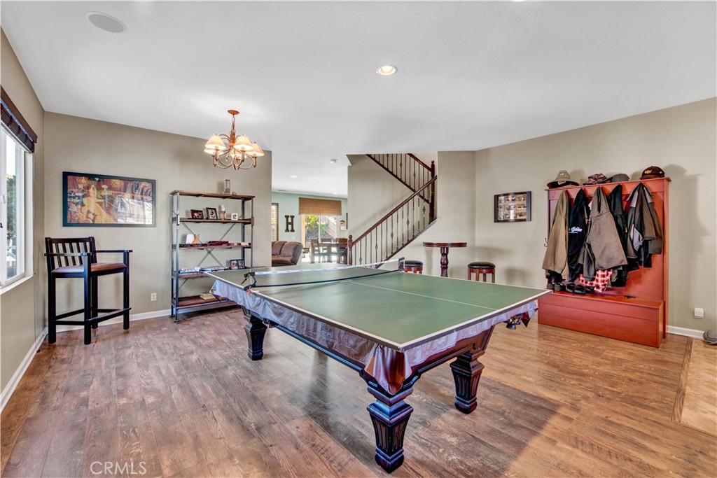 24352 Sawtooth Court