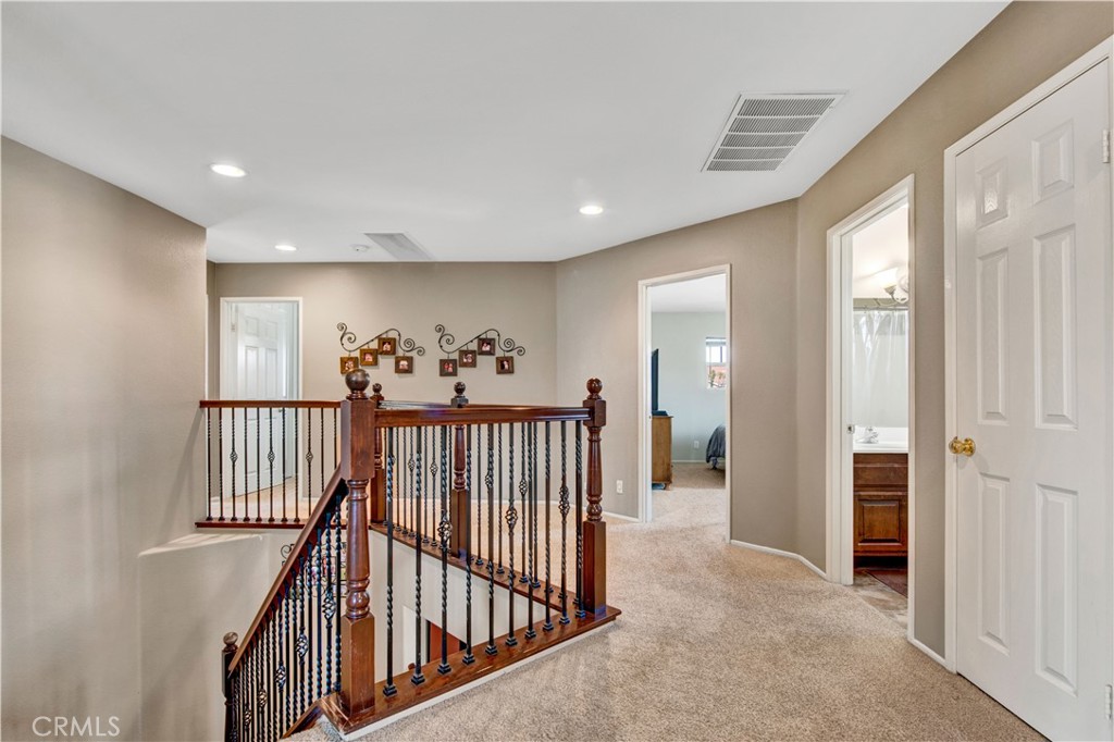 24352 Sawtooth Court