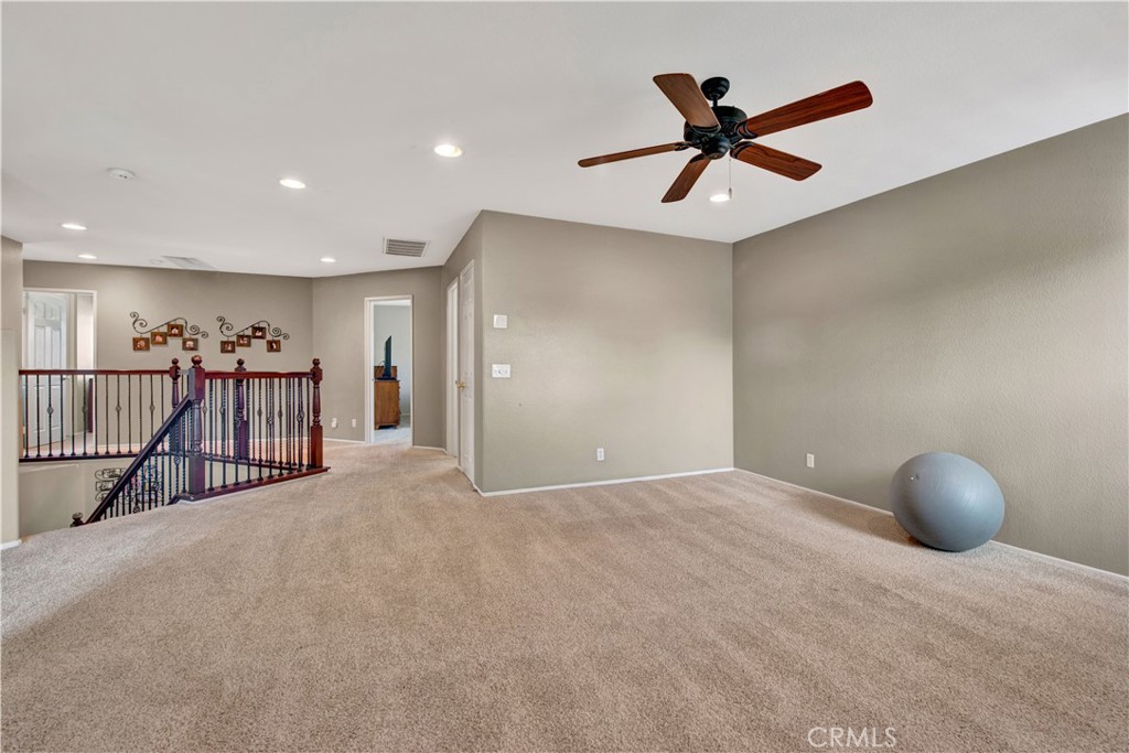 24352 Sawtooth Court