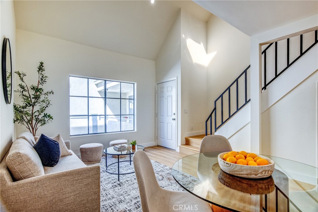 720 W 4th Street 413