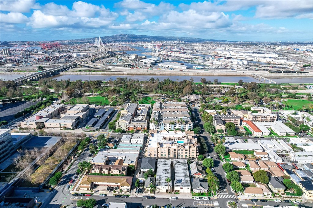 720 W 4th Street 413