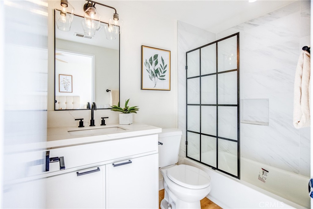 720 W 4th Street 413