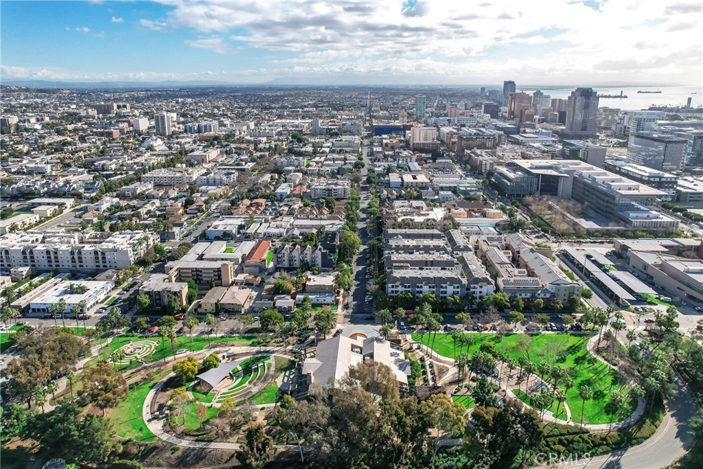 720 W 4th Street 413