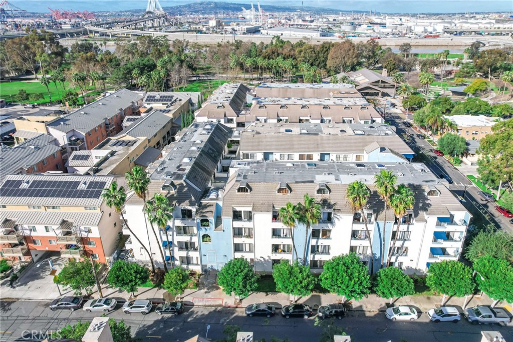 720 W 4th Street 413