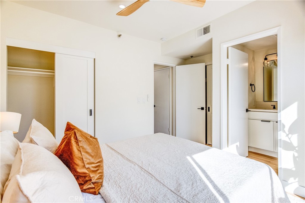 720 W 4th Street 413