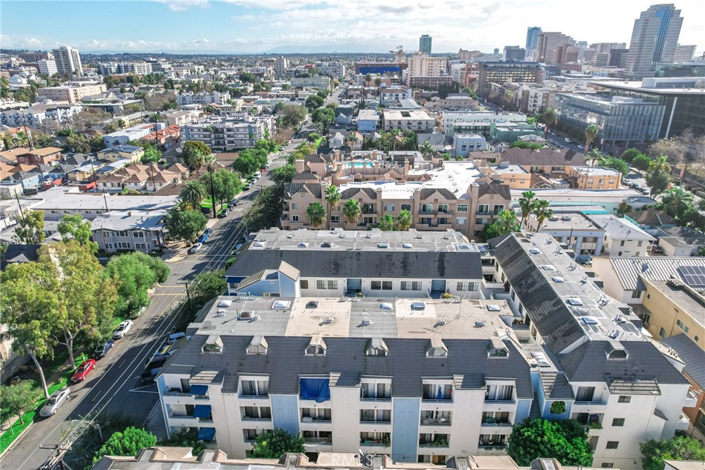 720 W 4th Street 413