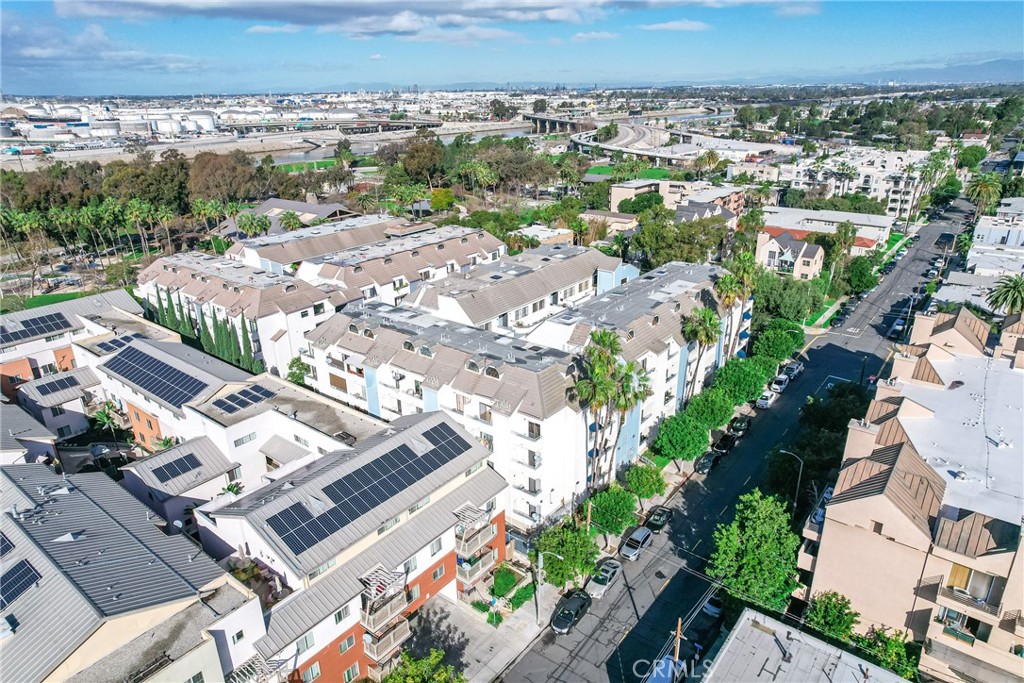 720 W 4th Street 413