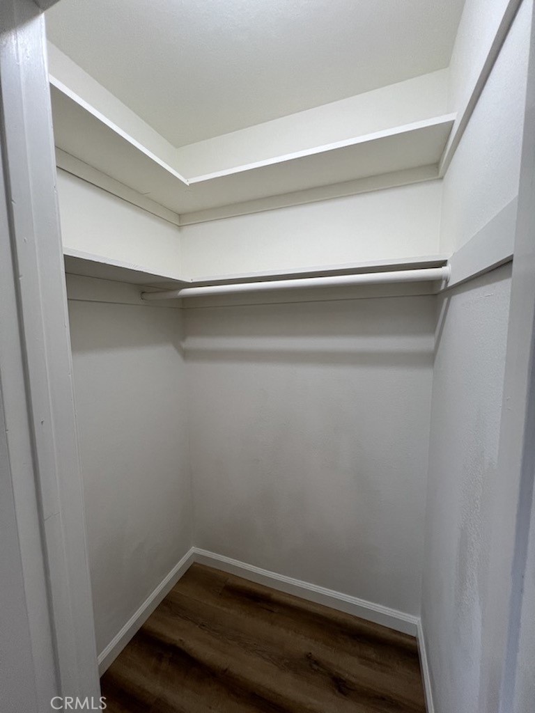 10521 Lakewood Boulevard 4