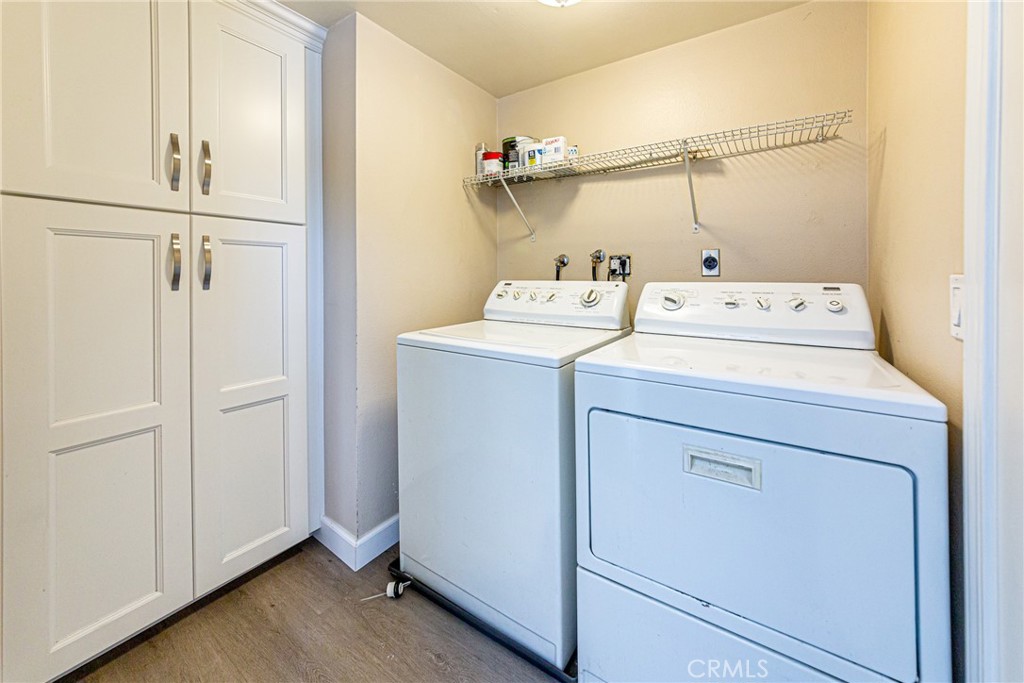 211 Redwood Avenue 46