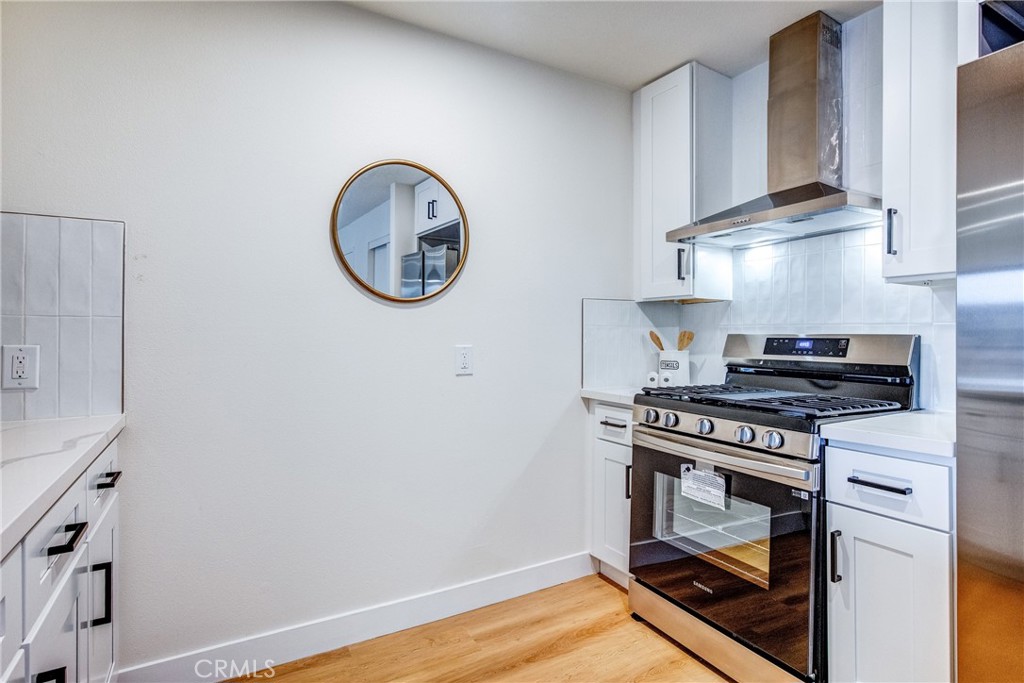 327 Chestnut Avenue 207