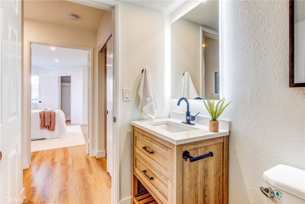 327 Chestnut Avenue 207