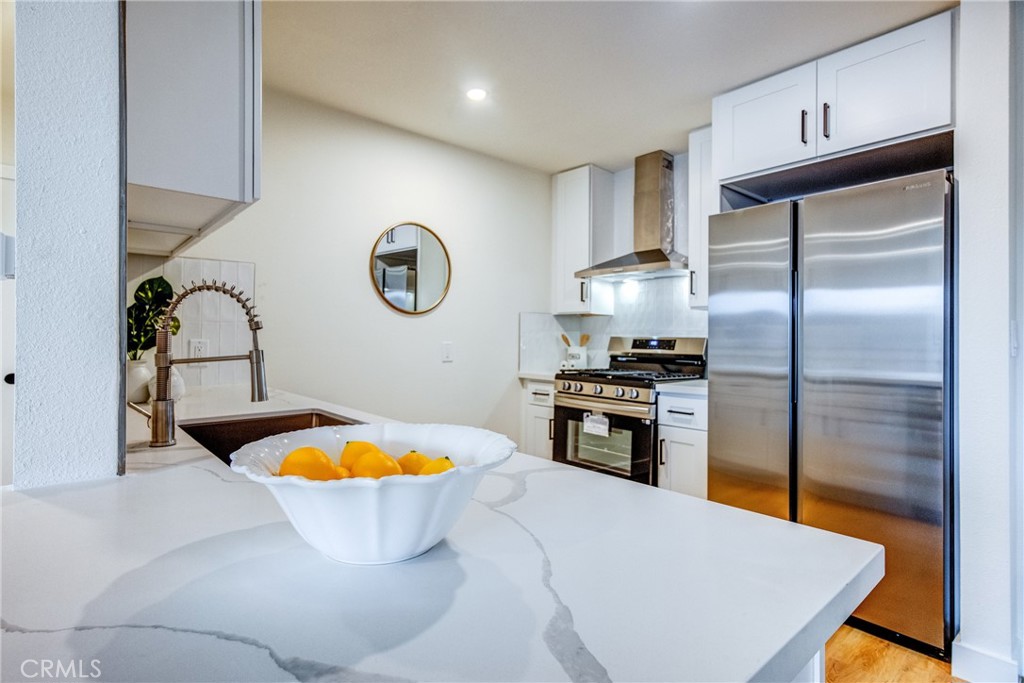 327 Chestnut Avenue 207