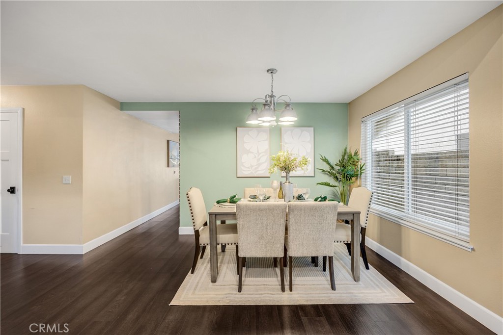 5921 E Avenida Arbol