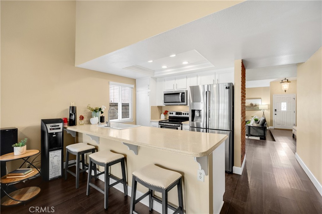 5921 E Avenida Arbol