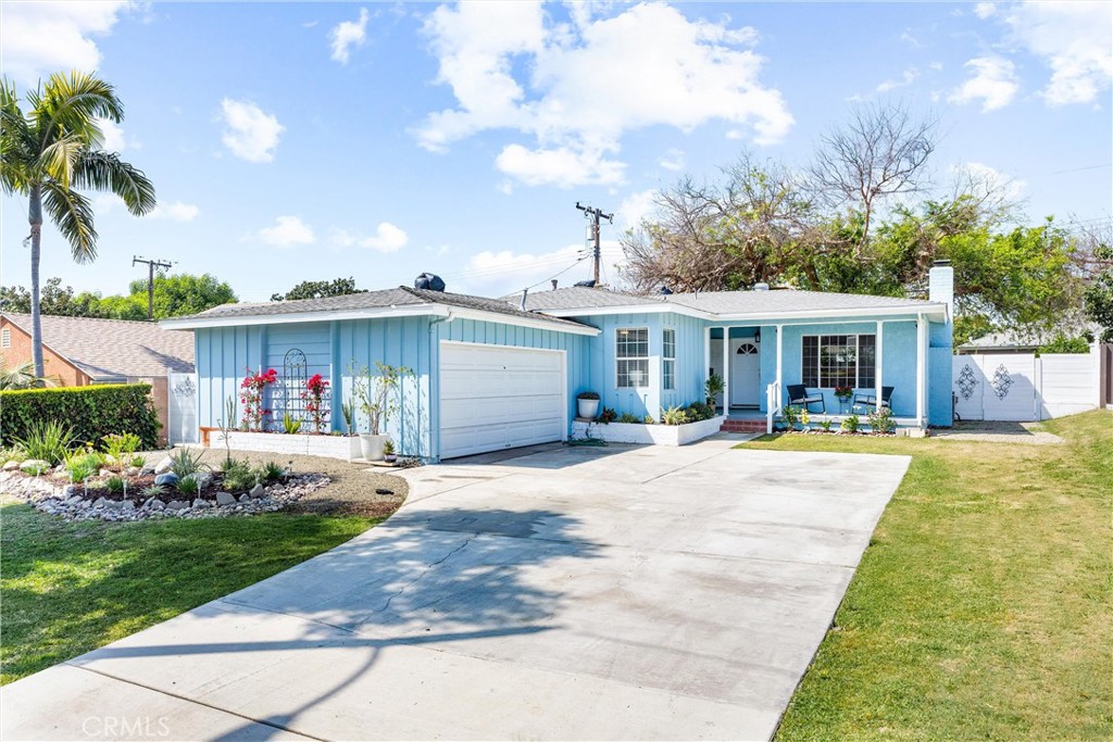 14523 La Mesa Drive
