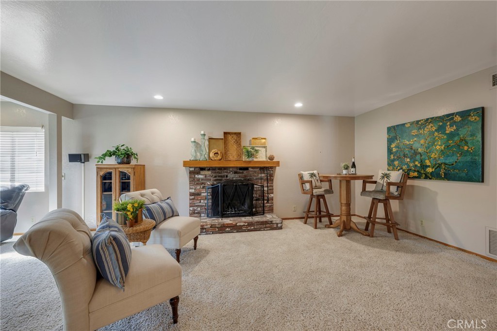 1546 W Chanticleer Road