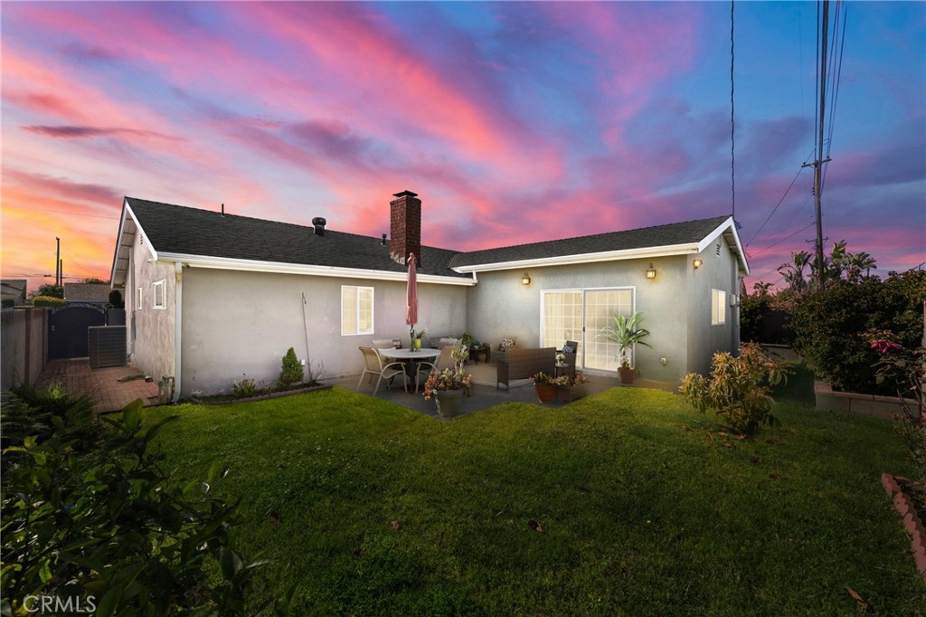 12372 Lamplighter Street