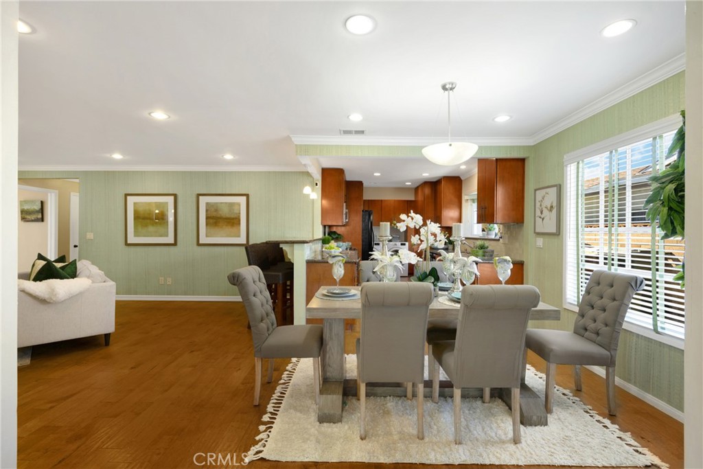 12372 Lamplighter Street