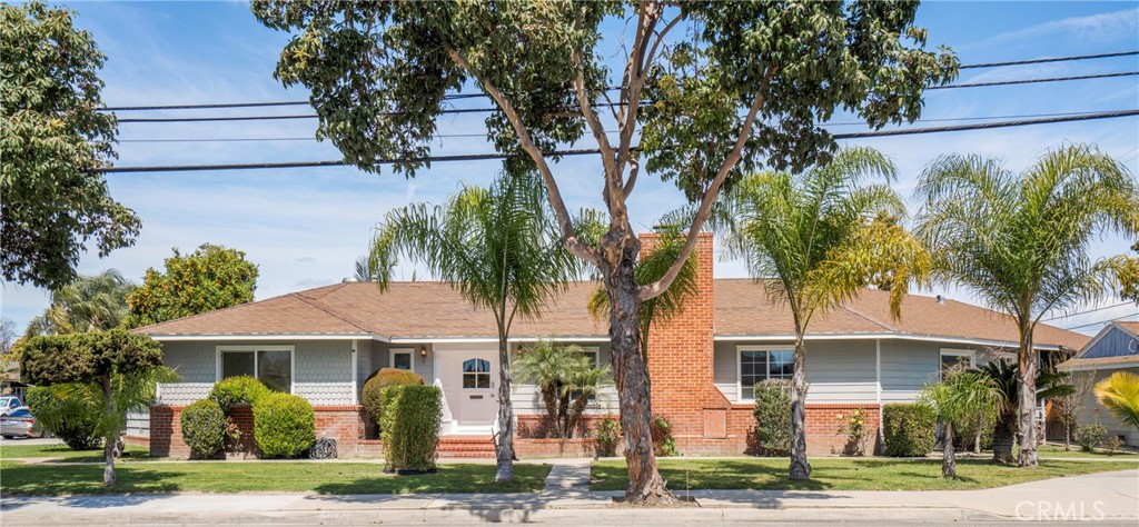 11281 Lampson Avenue