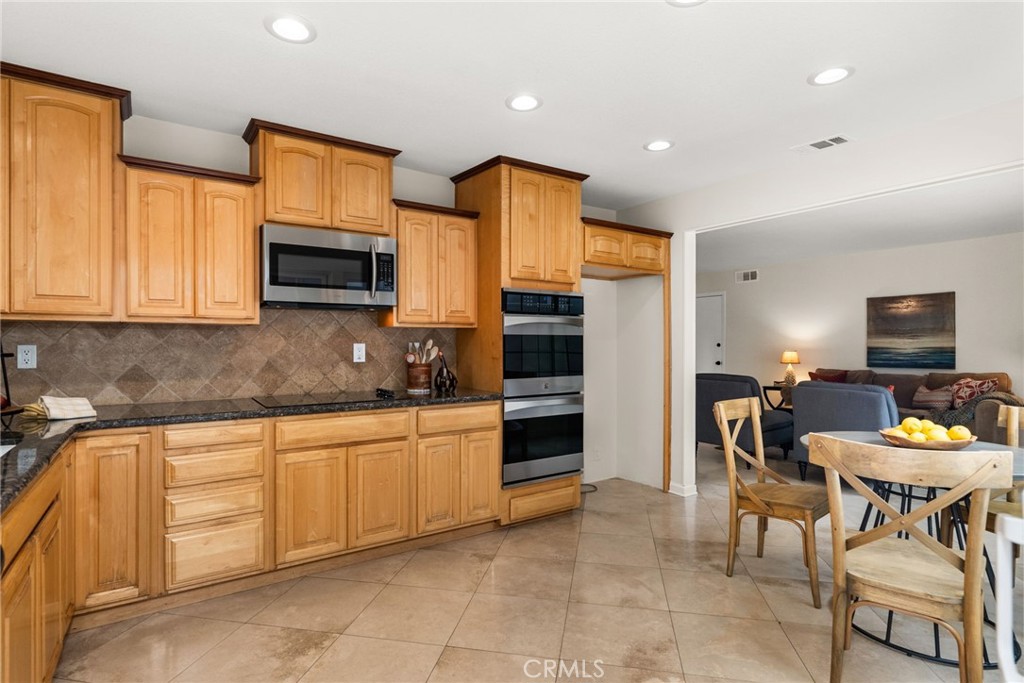 1902 E Eucalyptus Lane