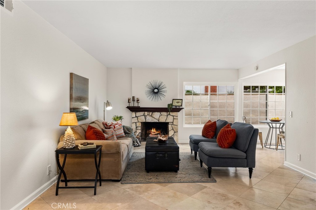 1902 E Eucalyptus Lane