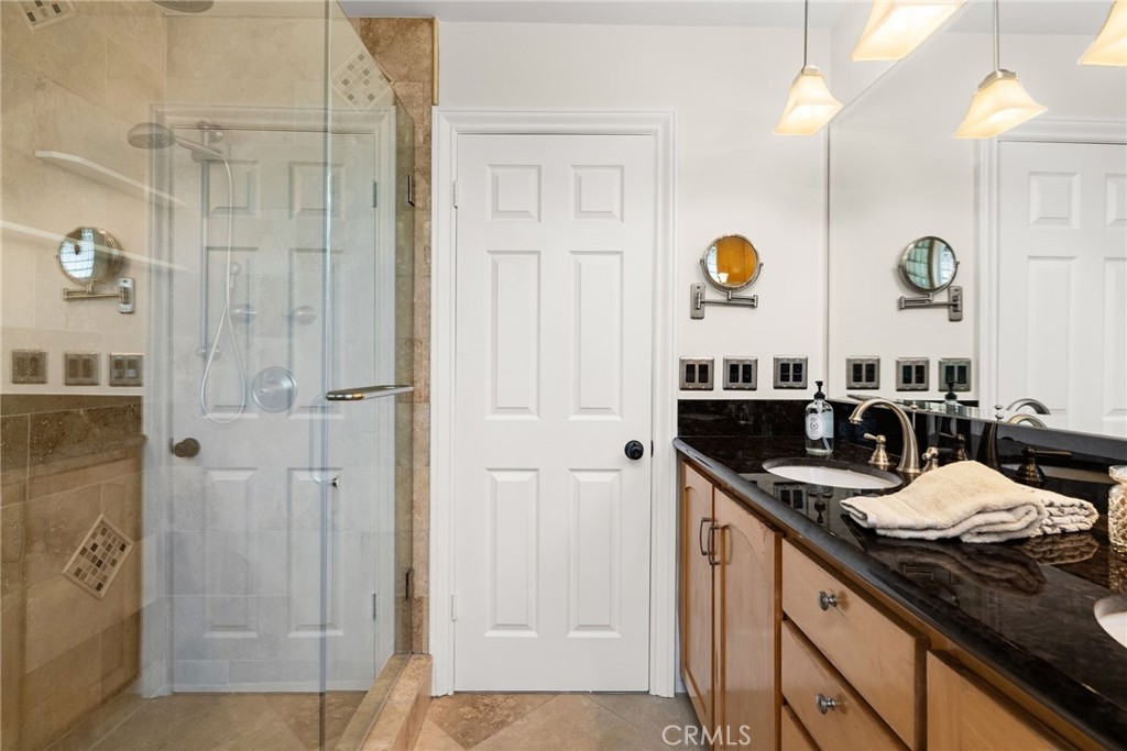 1902 E Eucalyptus Lane