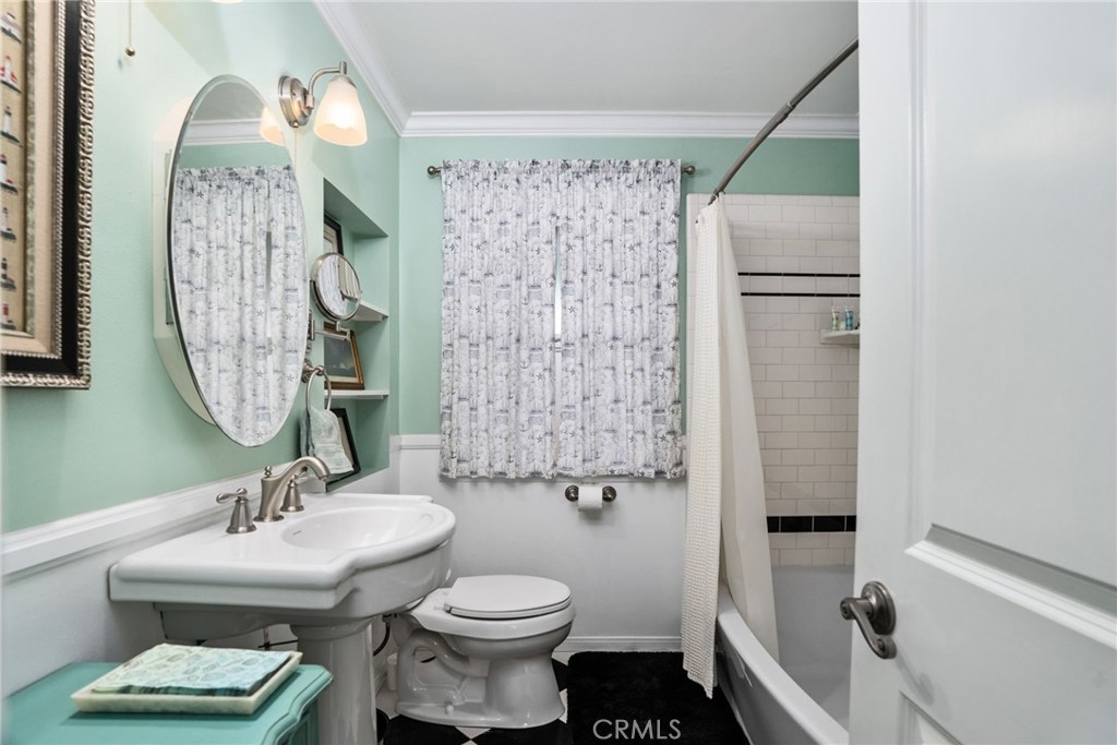 3009 N Butterfield Road