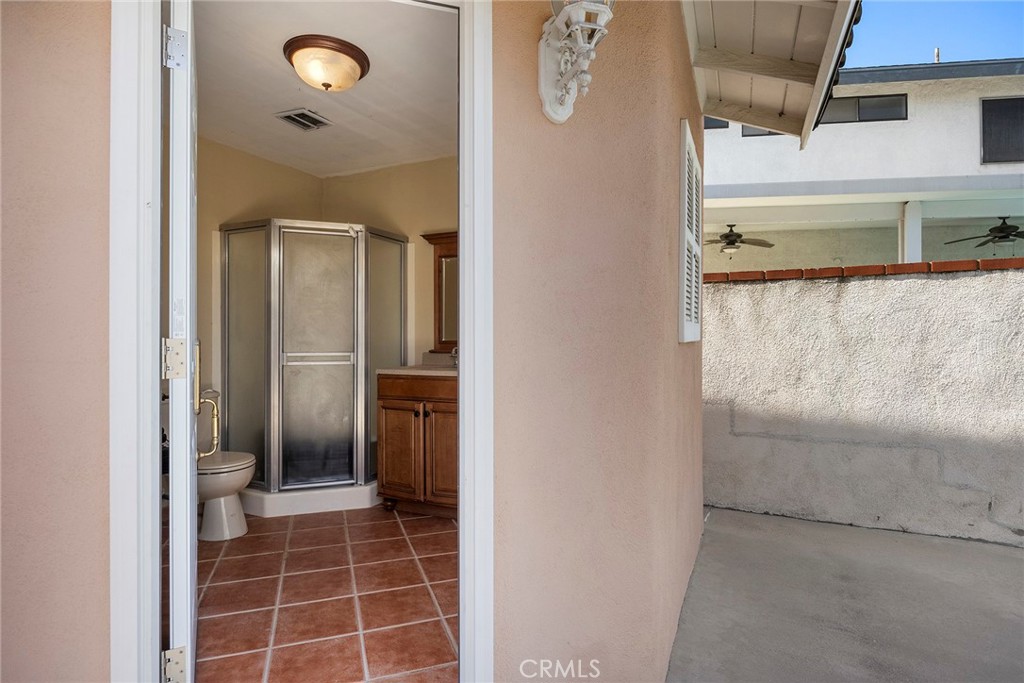 2113 W Chanticleer Road