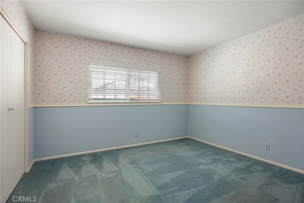 2113 W Chanticleer Road