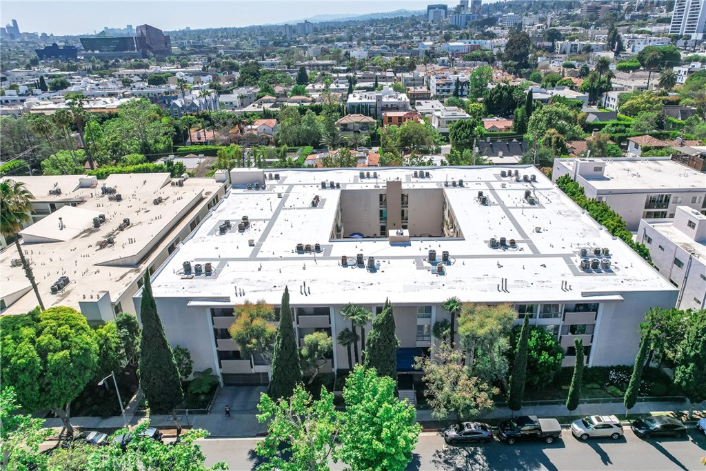 927 N Kings Road 114