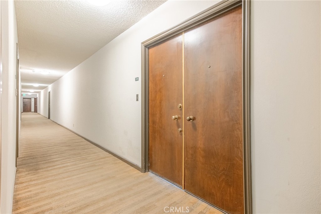 927 N Kings Road 114