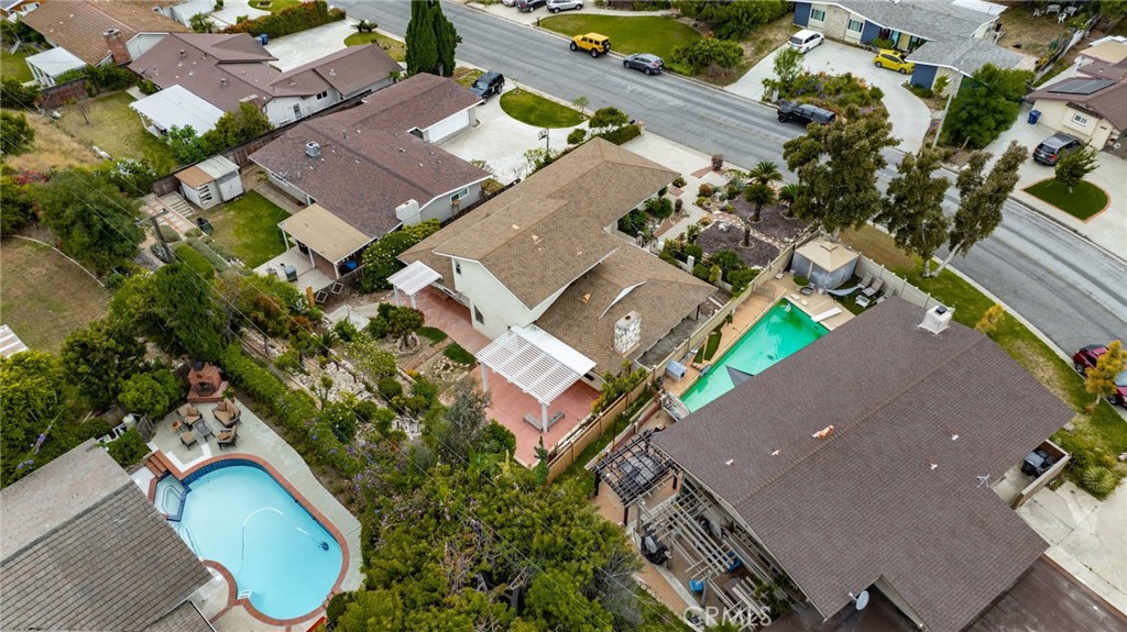 5592 Monticello Avenue