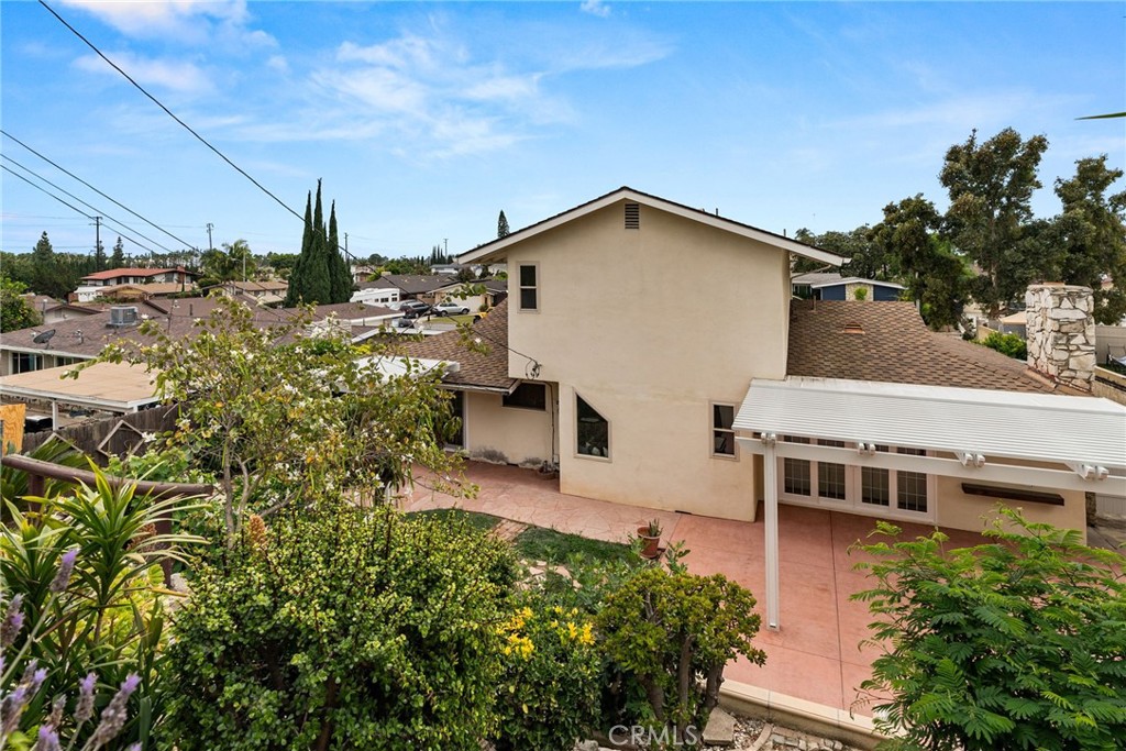 5592 Monticello Avenue