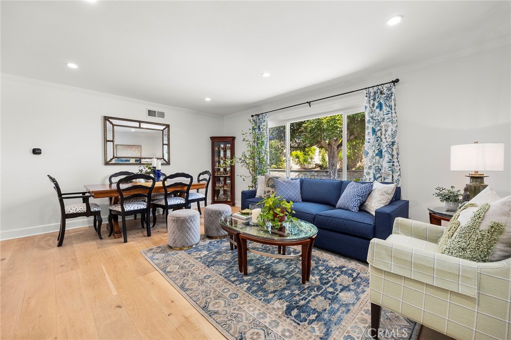 2940 Arlington Avenue