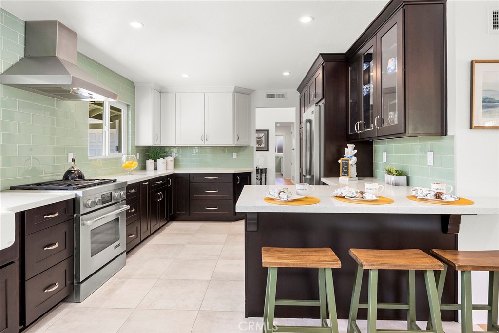 2940 Arlington Avenue